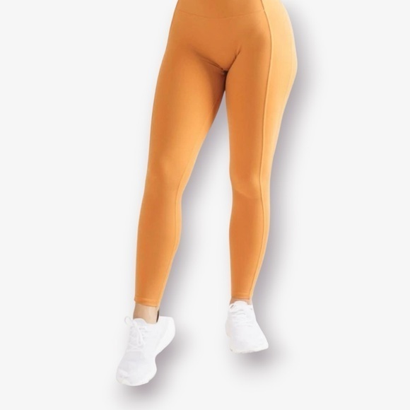 Alphalete Pants - Alphalete Pulse Kinetic High-Waisted Leggings Size S